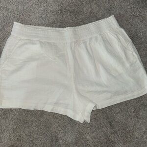 Loft - white shorts - cotton/gauzy  size XL